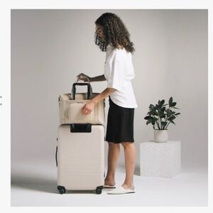Monos Duffel